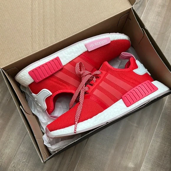 adidas gazelle silver green womens Adidas Women's NMD_R1 Shoes Sleek Design & Ultimate Comfort – Trade Sports